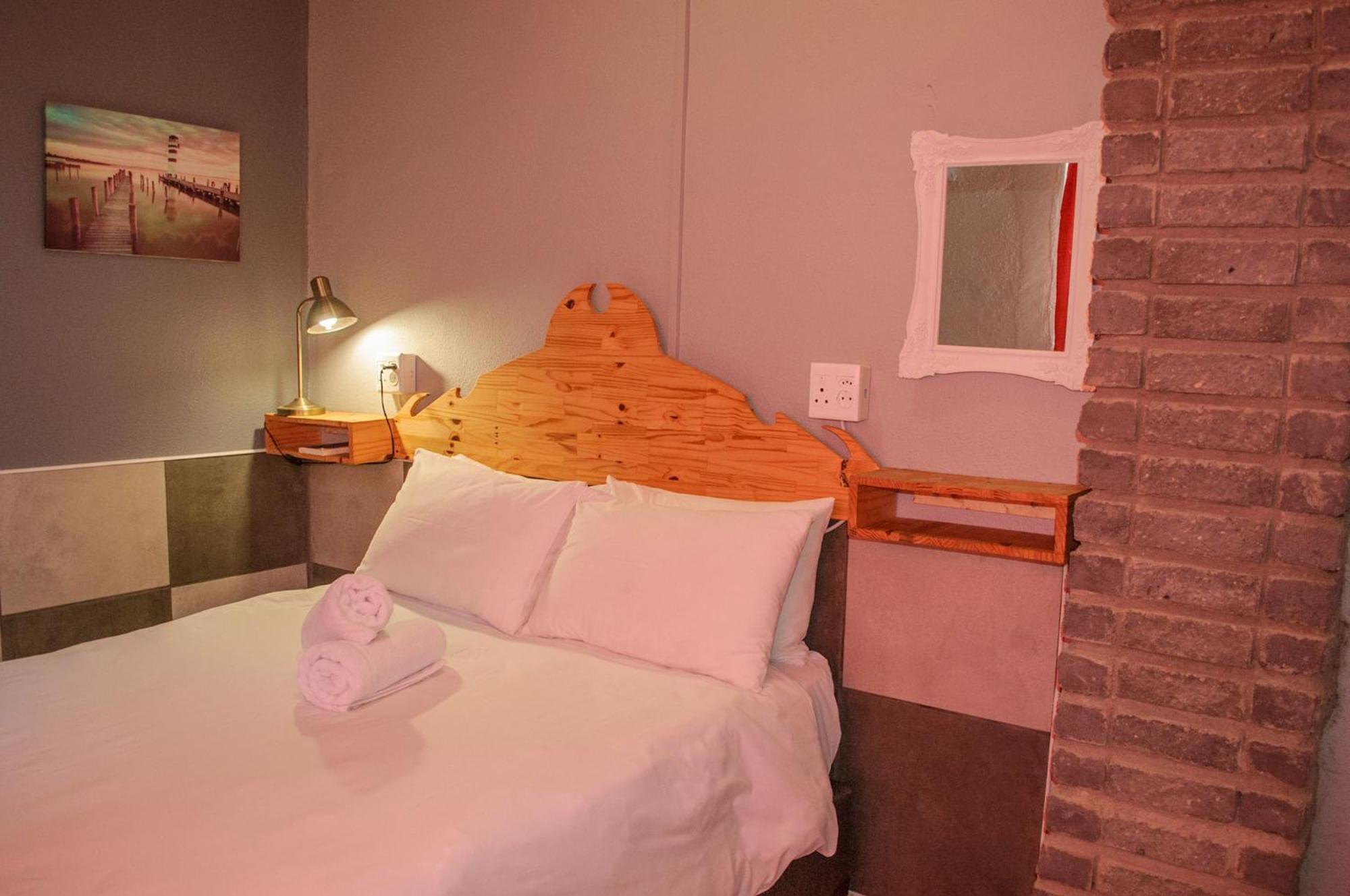 Oceanlife Guesthouse And Restaurant Luederitz Экстерьер фото