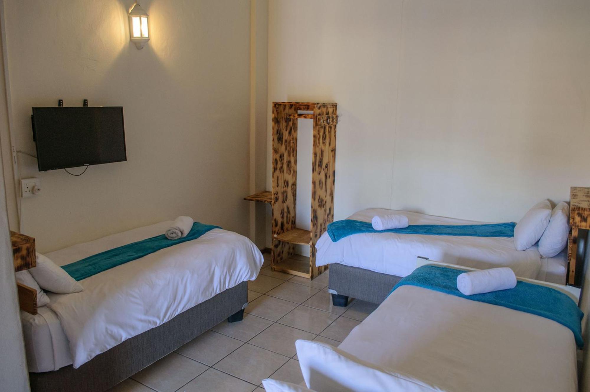 Oceanlife Guesthouse And Restaurant Luederitz Экстерьер фото